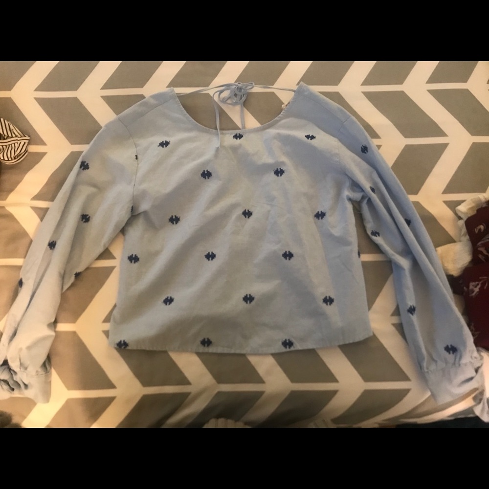 Blue crop top
